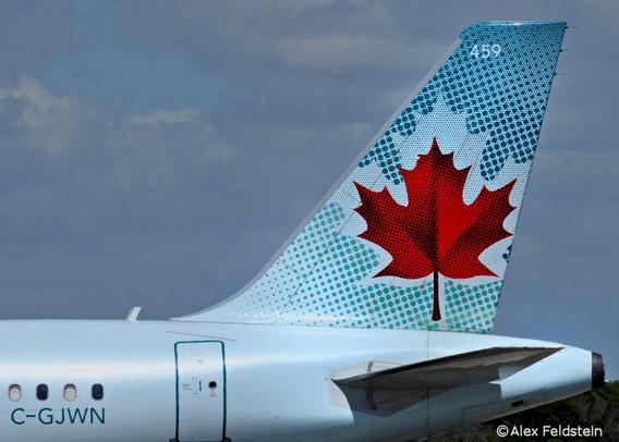 Air Canada Airbus A321 tail