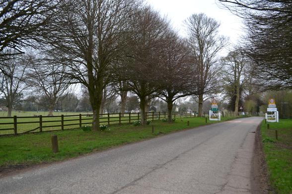 Entrance to Coldred village