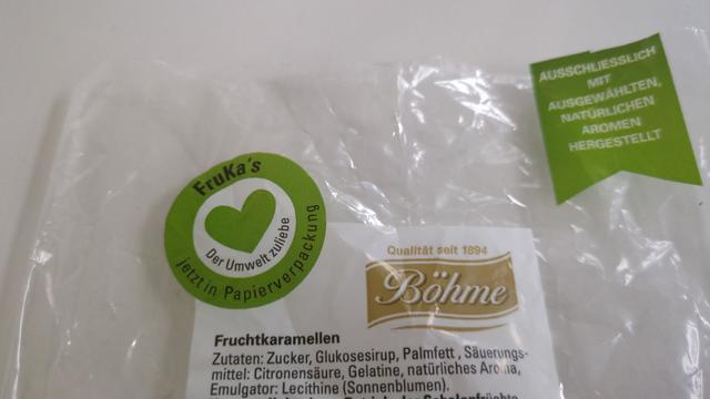 Foto der Verpackung

"FruKa's jetzt in Papierverpackung"

Fruchtkaramellen mit Zutatenliste