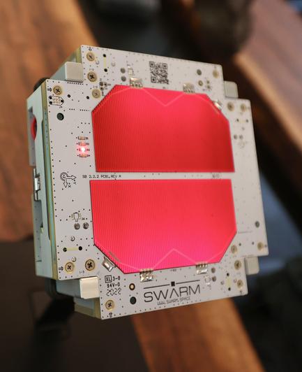 A_glowing_satellite_modem_(54412407099).jpg