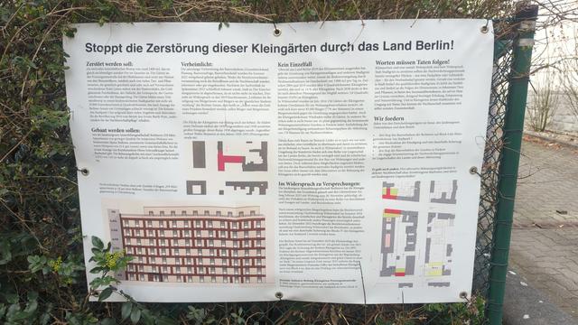 Informationtafel der Kleingartenanlage zum Bauvorhaben.