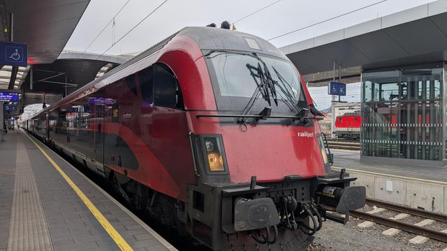 A red training at Graz main station.