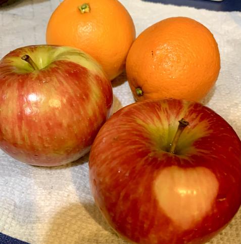 Two oranges and two apples.