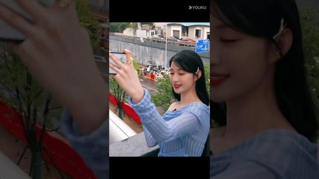 #烽影燃梅香 💕王楚然李宏毅超甜饭撒！快来看看烽影燃梅香剧组新年都在干什么？  #youku #shorts
