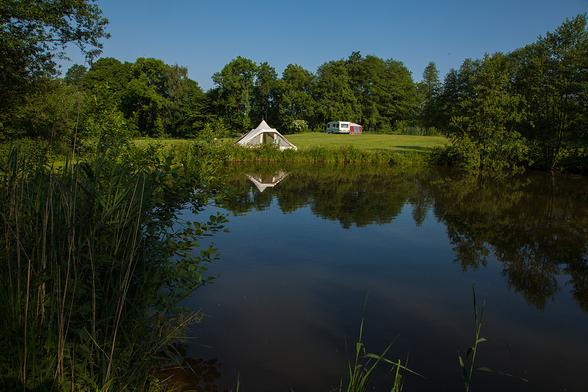 zelt see natur camping