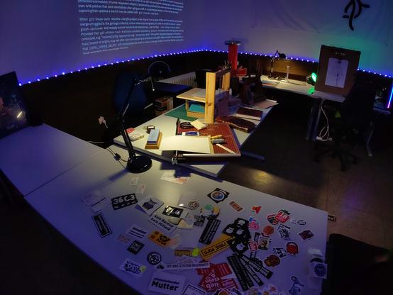 the picture shows the bookbinding scenery from todays tdoh @ haxko