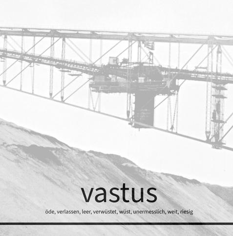 Förderbrücke mit Abraumhalde darunter