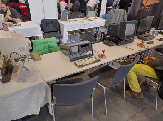 Commodore C64-SX