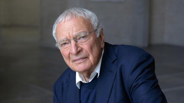 Porträt Uwe Timm
