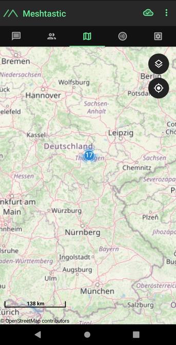 Screenshot der Meshtastic App zeigt einen Ausschnitt der Deutschlandkarte. In der Mitte #Thüringen mit 17 auf der Karte sichtbare Nodes.