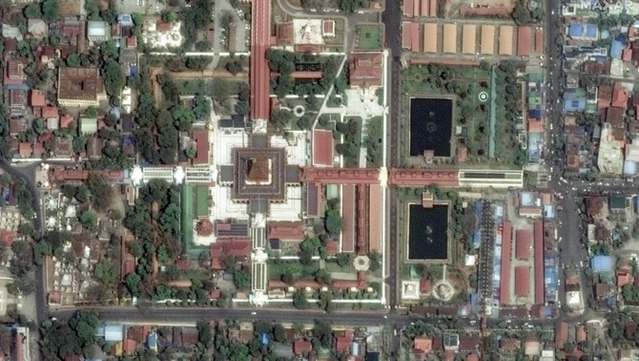 Imatge aèria de la pagoda Mahamuni, a Mandalay, abans del sisme  (Reuters)