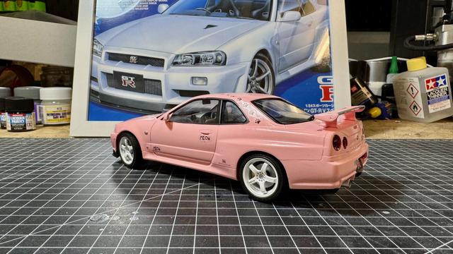 Pink Nissan Skyline GT-R V-Spec II Nür by Tamiya