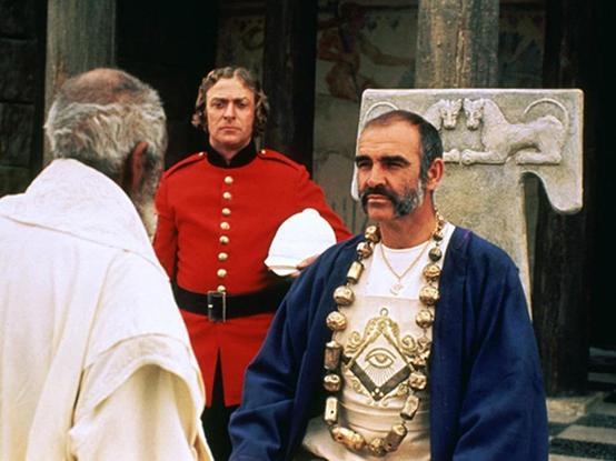 Sean Connery e Michael Caine in L'Uomo Che Volle Farsi Re