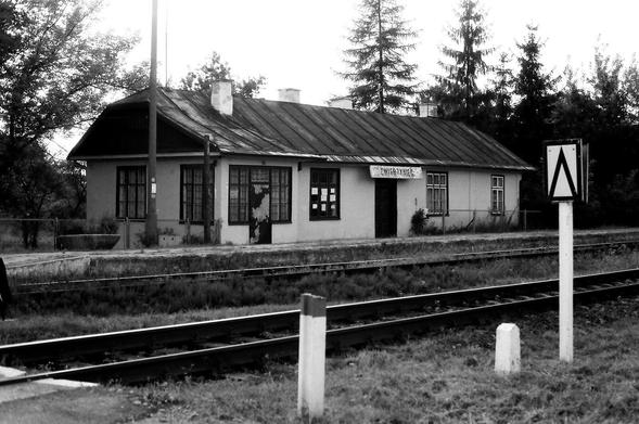 Stary budynek stacji kolejowej