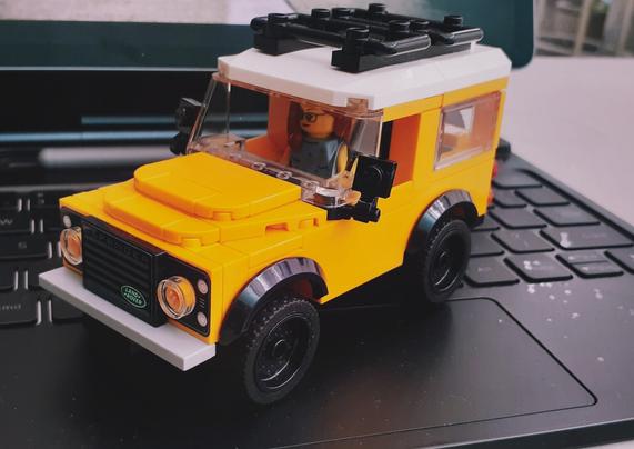 Land rover lego set
