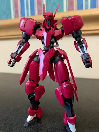 The HG Grimgerde with no accessories standing in the classic Hobby Dengeki S pose