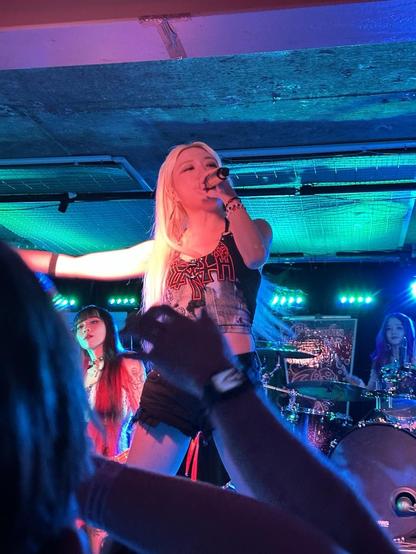 Jayoung on the mic