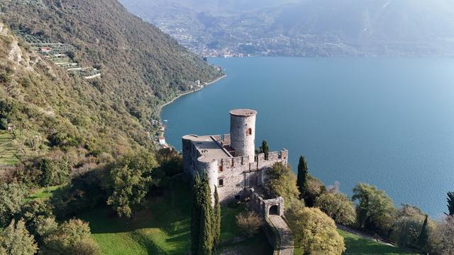 Castello Monte Isola Lago d'iseo