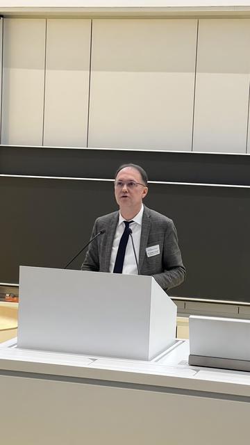 Dr. Tobias Knoblich, Staatssekretär im Thüringer Ministerium für Digitales und Infrastruktur auf der 16. Mitteldeutschen Digitalisierungskonferenz