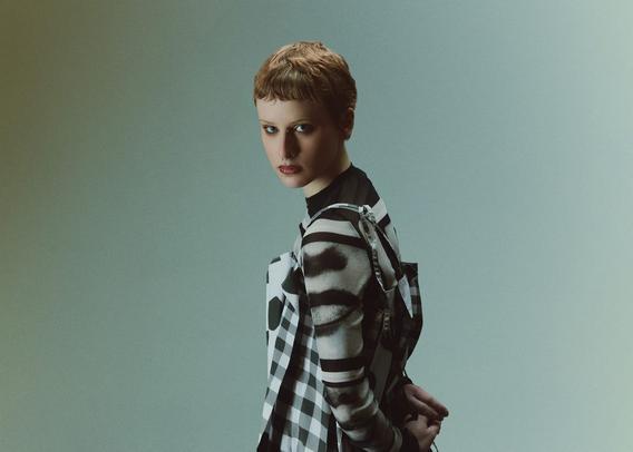 <img alt="Daffo shares single &quot;Quick Fix&quot;" src="https://theneedledrop.com/content/images/2025/04/Daffo---Photo-Credit_-Nolan-Knight---2.jpg" /><p>Brooklyn-based singer-songwriter <strong>Daffo </strong>shares new single &quot;Quick Fix,&quot; following the release of the Rob Schnapf (Elliott Smith, Beck, Cat Power) produced &quot;Absence Makes The Heart Grow.&quot; Daffo is the moniker of Gabi Gamberg, who says of the song,</p><blockquote><em>&quot;This song is about the temporary ways in which I comfort myself, habits that ultimately lead to more suffering,</em>&#x201d; Gamberg explains. &#x201c;<em>I started the song before I went on my first tour. The first verse, about eating junk and smoking, I squeezed out during a very intense writer&apos;s block. On tour, I quit smoking for my voice. When I came back from tour I still couldn&#x2019;t write, until one day I started smoking again. That day I was able to finish the song, my slight regression became fuel for the rest of the words.&quot;</em></blockquote><figure class="kg-card kg-image-card"><img alt="Daffo shares single &quot;Quick Fix&quot;" class="kg-image" height="1600" src="https://lh7-rt.googleusercontent.com/docsz/AD_4nXd6YpqddlXW0d9haEw28-YVsfzW0cgNuySzs3dd5GuQX7KChHCPXpuL3BcvMjU-DkddCrRtiHdwU4KhYPndnavgKsUxBtZcd1AVjhulprdDswSqBnDGZQkJO9RF5Rr2GtBaYS_N-g?key=ysWN0q4ru_Z9qFR7BSOq9t7v" width="1600" /></figure><p>Watch the video for &quot;Quick Fix&quot; below:</p><figure class="kg-card kg-embed-card"></figur