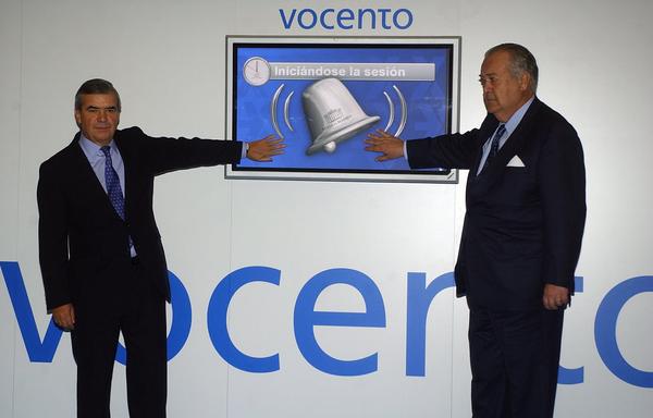 Santiago de Ybarra y José Marí Bergareche presidiendo la salido en bolsa de Vocento, 2006— José Oliva / Europa Press