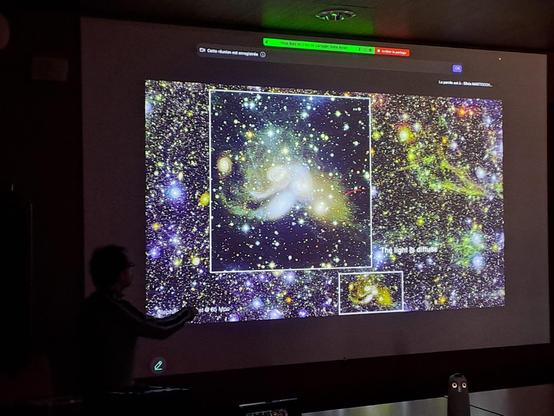 PA Duc montre des images astronomiques.