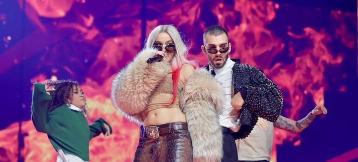 Manuel Turizo y Lola Índigo, en LOS40 Music Awards Santander 2024 / jparis