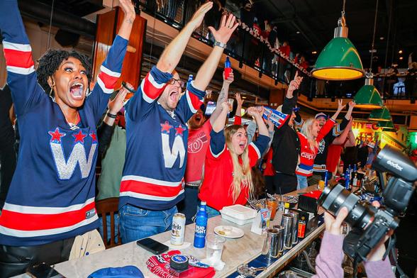 Fans go nuts at the Gr8Chase Watch Party at Whitlow's at the Wharf.
