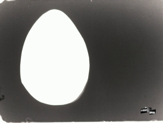 Silhouette eines Ostereis
