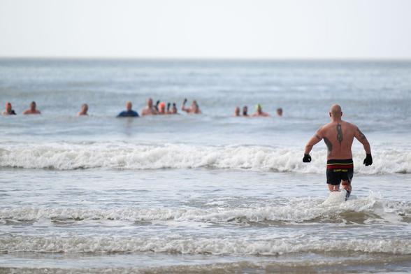 Veterans in the sea