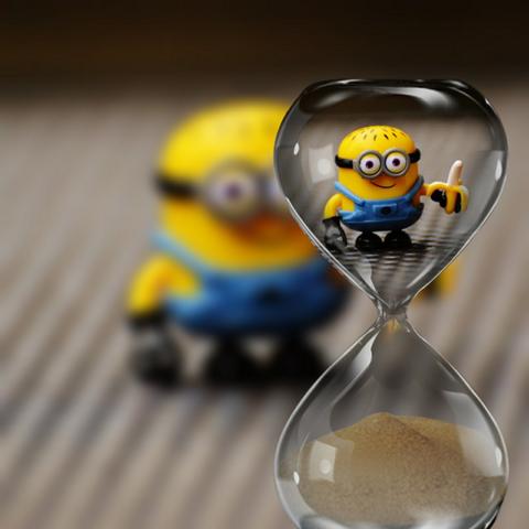 hourglass with a minion