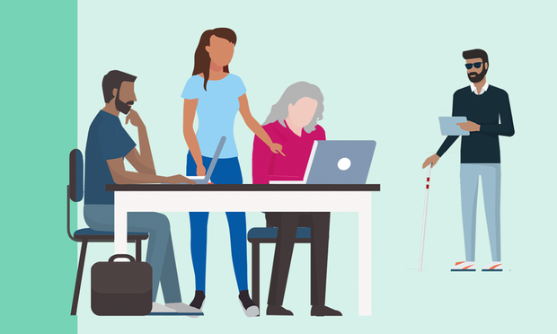groepje mensen rondom een tafel en laptop. Een man met een blindenstok staat op afstand