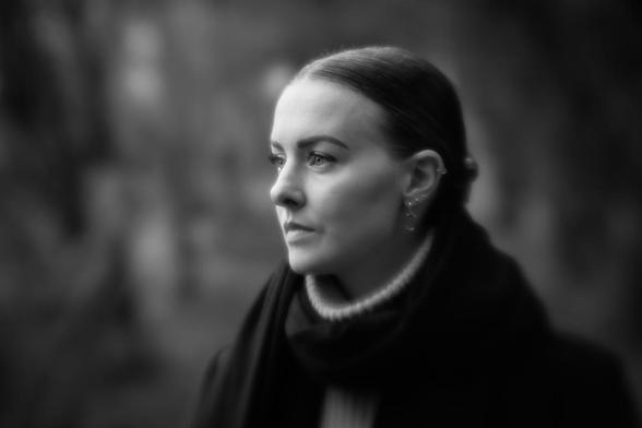 Weichzeichnerportrait einer Frau