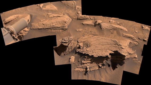 MSL_-_Sol_4503_-_MastCam_(54438034022).jpg