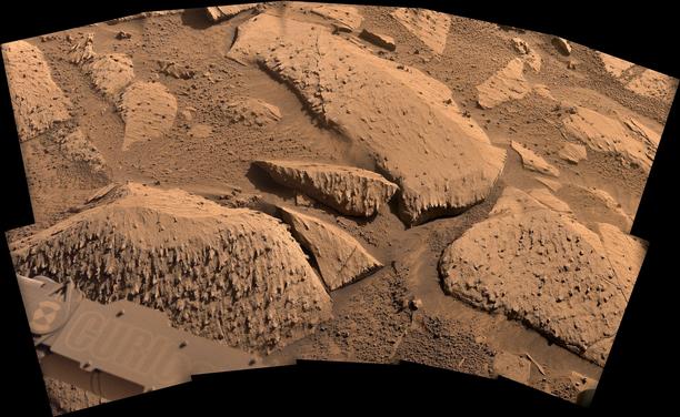 MSL_-_Sol_4503_-_MastCam_(54438033847).jpg