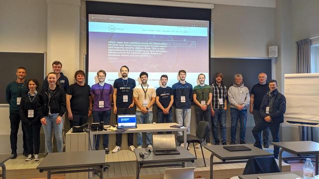 #wows2025 team at Lucca, Italy. 
The 2nd International Workshop on Open Web Search takes place as part of ECIR25