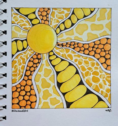 Im Skizzenbuch A5 mit schwarzem Fineliner, Alkcohol Marker und weißem Gelroller in unterschiedlichen Gelbtönen gemalt: In einem quadratischen Feld befindet sich oben links ein gelber Kreis, ähnlich einer Sonne. Von dem Kreis gehen gewellte Strahlen aus. Innerhalb der Wellensegmente befinden sich jeweils unterschiedliche blasenenähnliche Muster in verschiedenen Gelbtönen, zum Teil mit weißen Akzenten oder Linien versehen.
