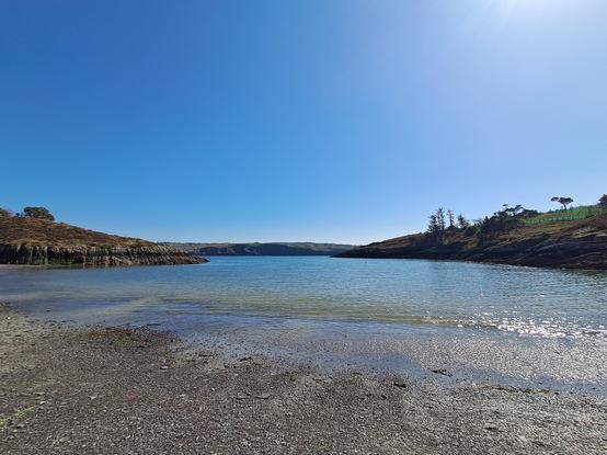 Tralispean beach.