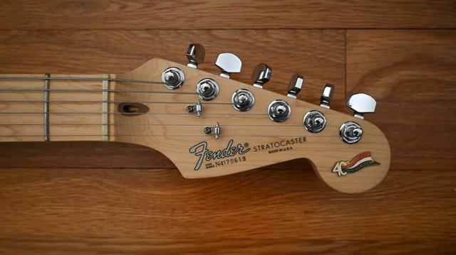 Fender Stratocaster