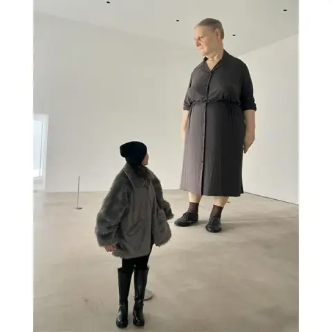 青森旅行でここは外せない！ユニークな作品がまちなかにもある「十和田現代美術館」はSNSでも話題のスポット