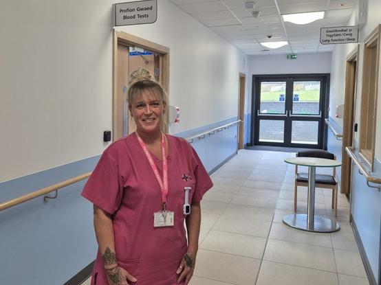 Swansea Bay phlebotomist, Sheena Oldham