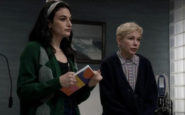 Michelle Williams and Jenny Slate in Dying for Sex