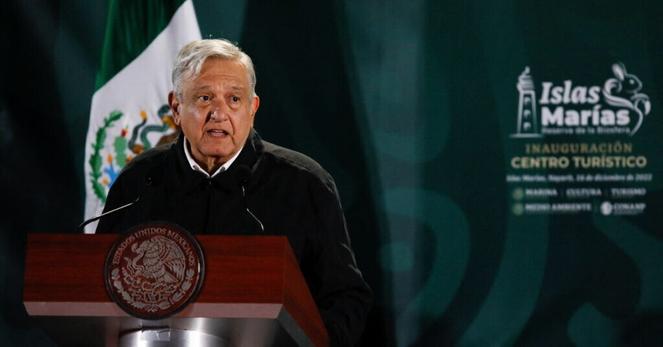 メキシコ大統領、ペルーと外交関係維持の方針　大使追放受け | ロイター