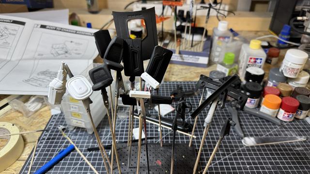 1970s Dodge Challenger parts by Revell in 1:24
