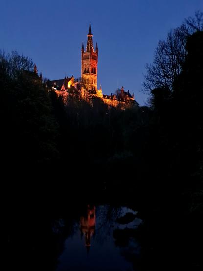 The main buildings of Glasgow University late in the evening.