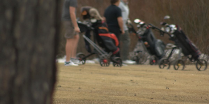 Northland golfers hit the links as courses open for spring
