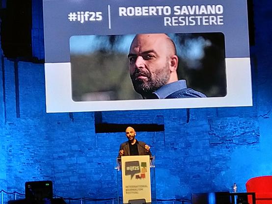 Roberto Saviano parla al #ijf25
