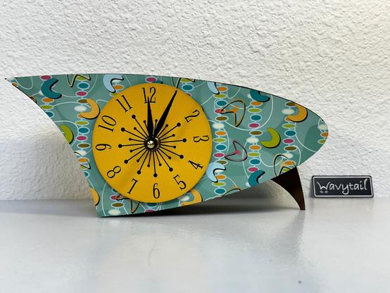 Something fabulous from Wavytail's Etsy store: MCM Style Desk Clock - Green