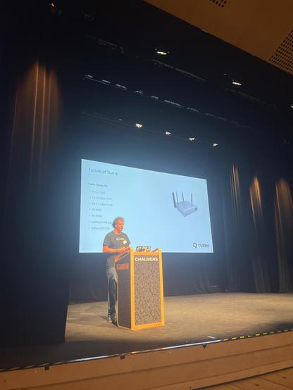 Michal speaks about the new open source router Turris Omnia NG
