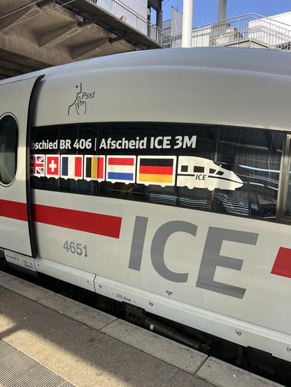 Baureihe 406 mit Abschiedsaufkleber